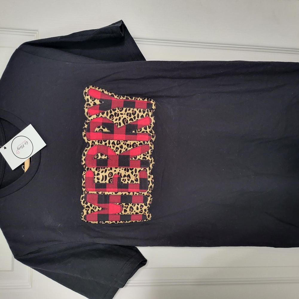 Black T-Shirt with Leopard Print 'Merry' Design